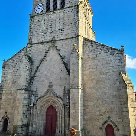 Le Repere Familial Au Coeur Des Herbiers A 12 Min Du Puy Dufou *