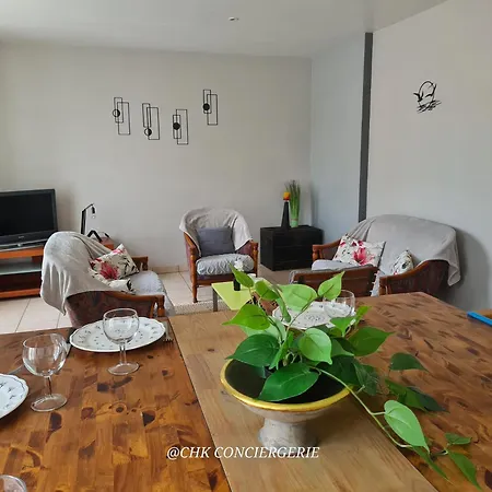 Apartment Le Repere Familial Au Coeur Des Herbiers A 12 Min Du Puy Dufou Les Herbiers