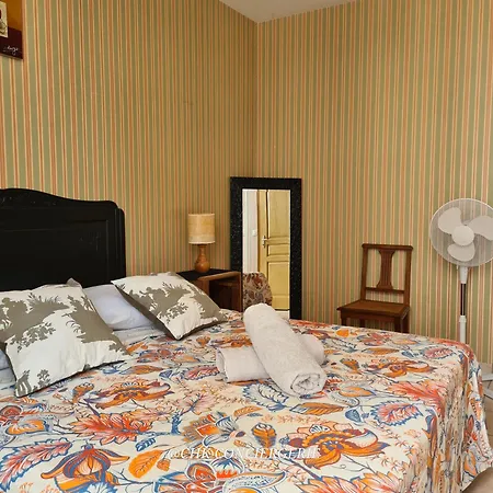 Le Repere Familial Au Coeur Des Herbiers A 12 Min Du Puy Dufou Apartment Les Herbiers