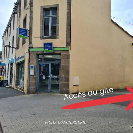 Apartment Le Repere Familial Au Coeur Des Herbiers A 12 Min Du Puy Dufou