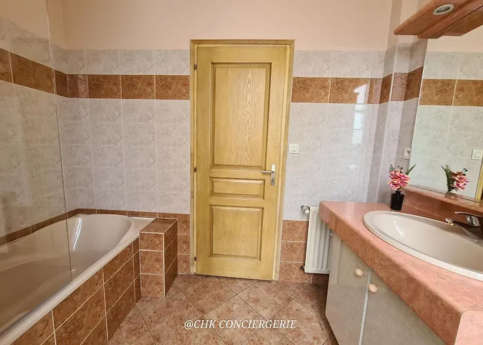 Le Repère Familial Au Cœur Des Herbiers à 12 Min Du Puy Dufou Appartement Les Herbiers