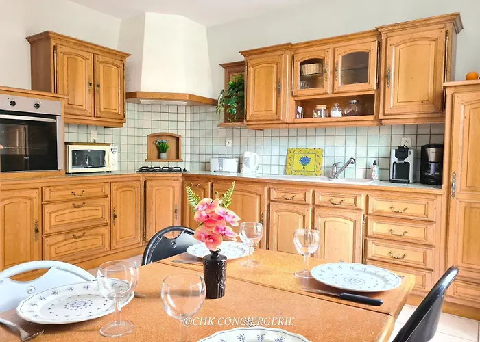 Le Repère Familial Au Cœur Des Herbiers à 12 Min Du Puy Dufou Appartement